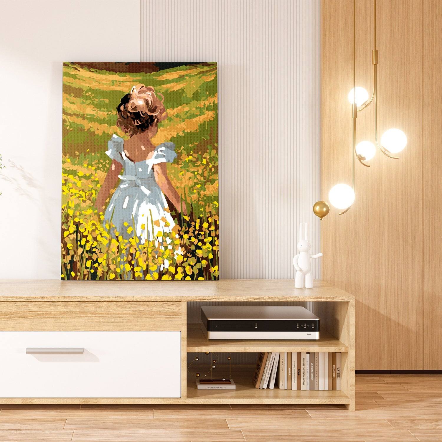 Una chica en un prado de la flor